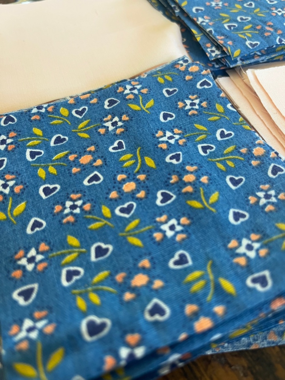 Vintage cottagecore Soft Peach and Floral & heart Blue Cotton Fabric Squares - Picture 3 of 4